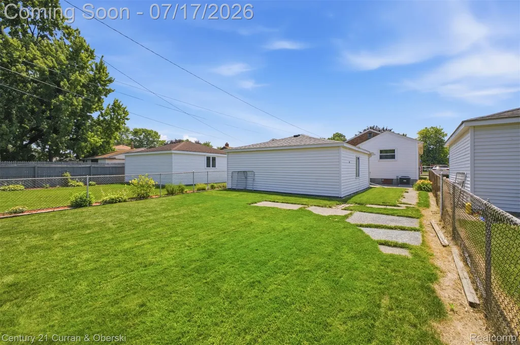 15924 Hanover Avenue Allen Park City MI 48101