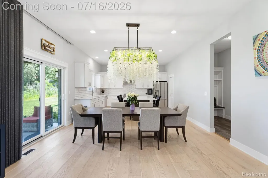 50226 Kapalua Drive Macomb Township MI 48042