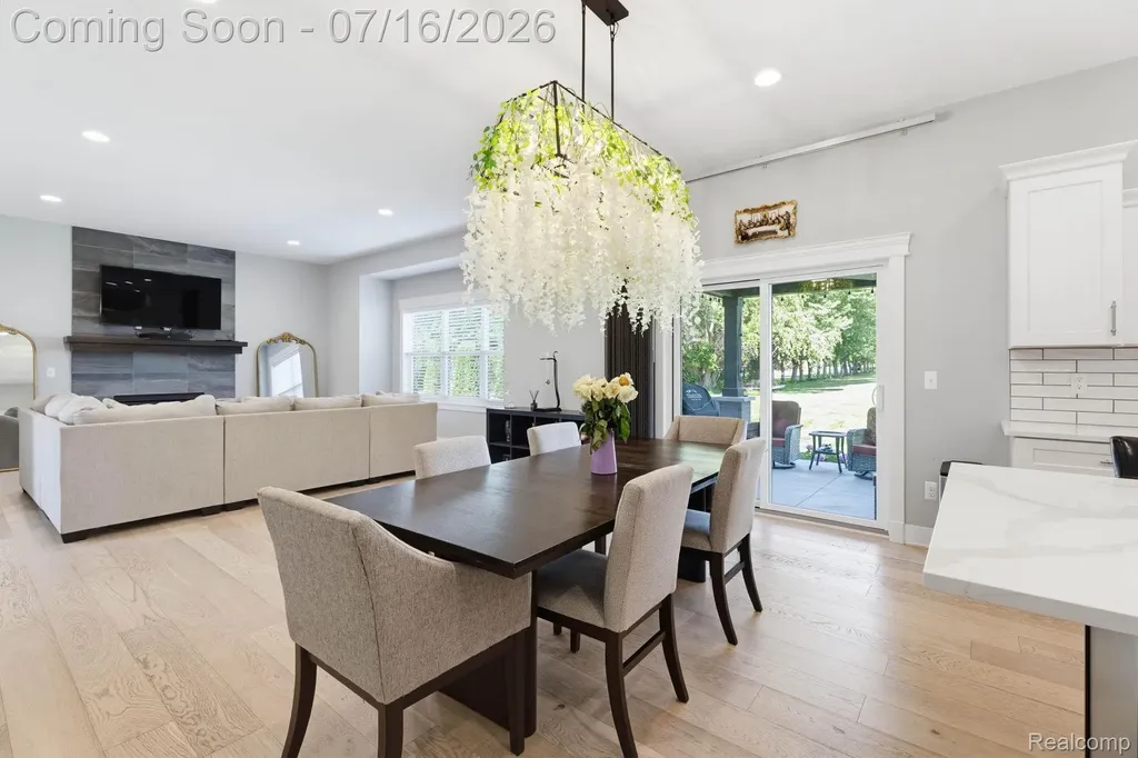 50226 Kapalua Drive Macomb Township MI 48042