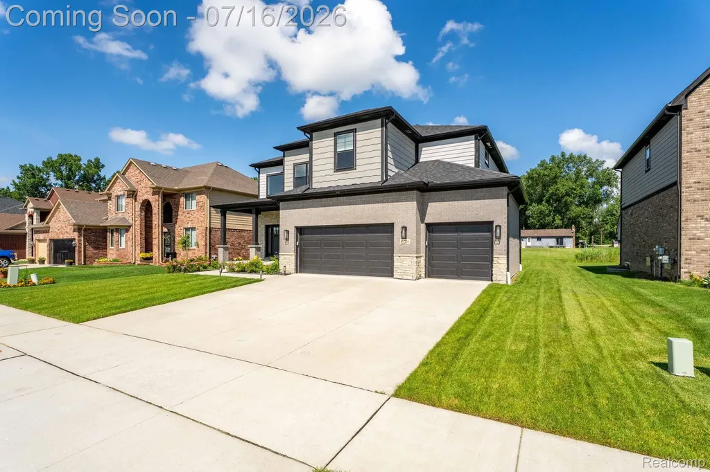 50226 Kapalua Drive Macomb Township MI 48042