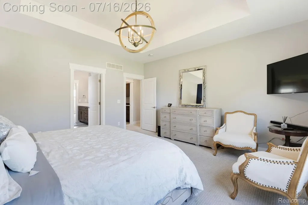 50226 Kapalua Drive Macomb Township MI 48042