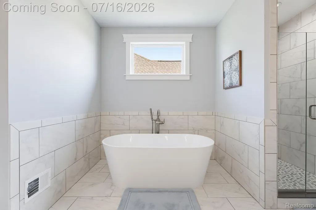 50226 Kapalua Drive Macomb Township MI 48042