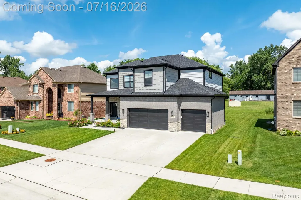 50226 Kapalua Drive Macomb Township MI 48042