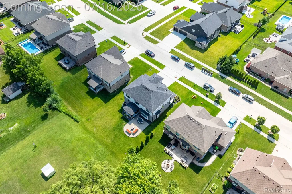 50226 Kapalua Drive Macomb Township MI 48042