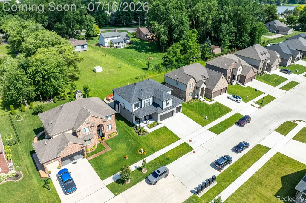 50226 Kapalua Drive Macomb Township MI 48042