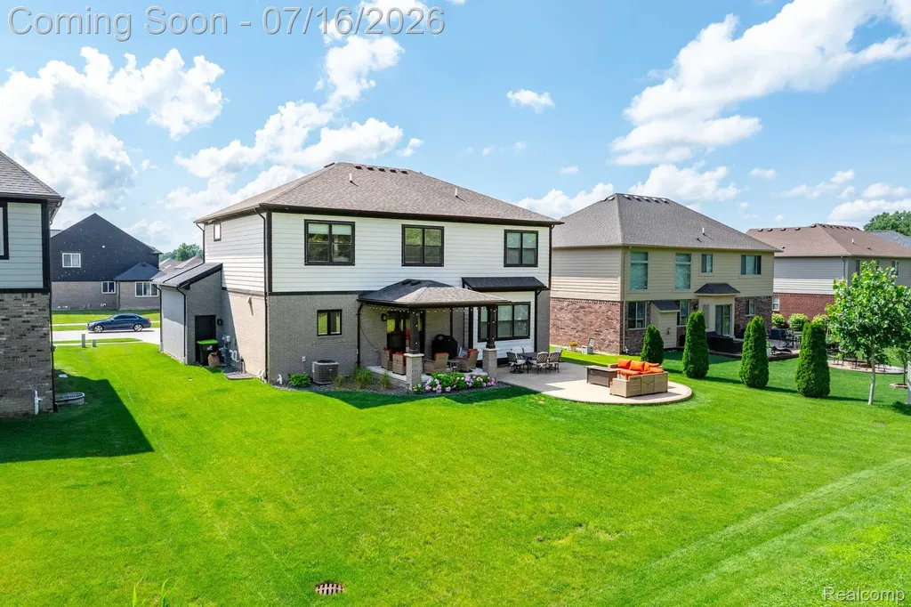 50226 Kapalua Drive Macomb Township MI 48042