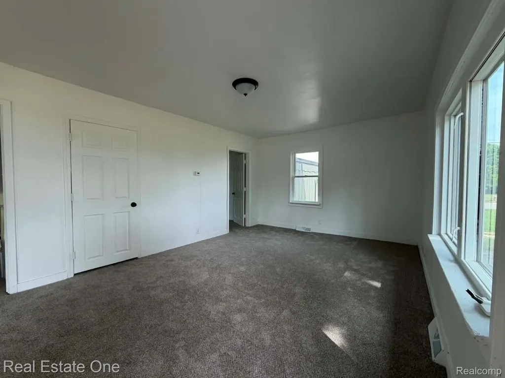 3585 Marcus Street Deckerville Village MI 48427