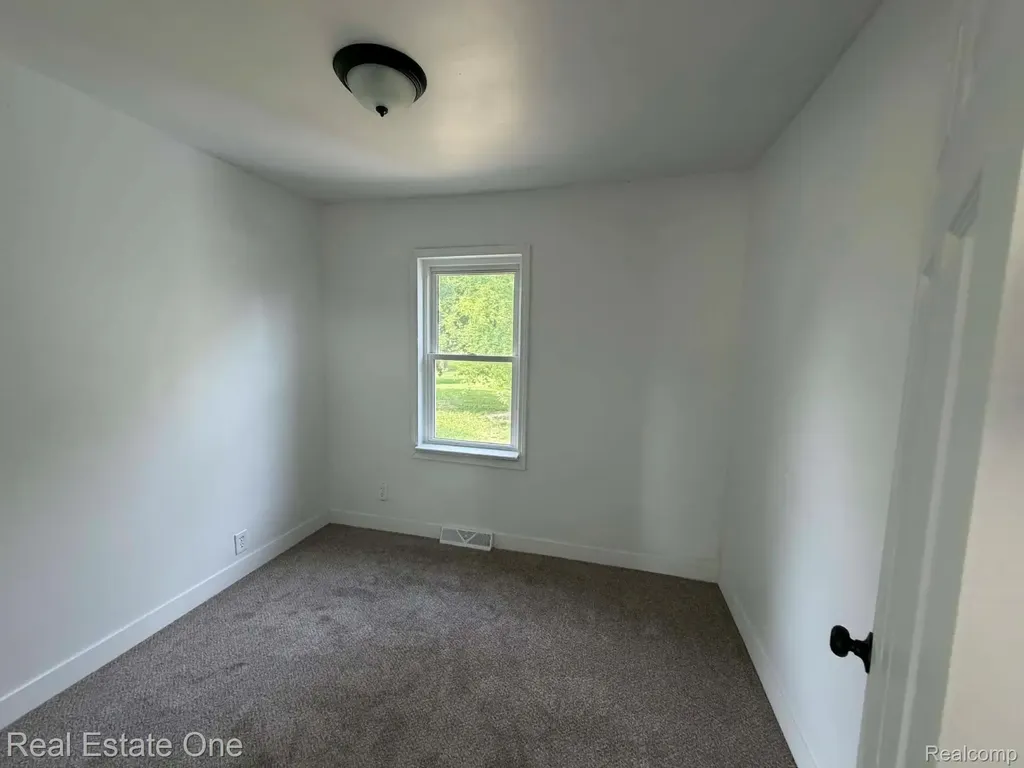 3585 Marcus Street Deckerville Village MI 48427