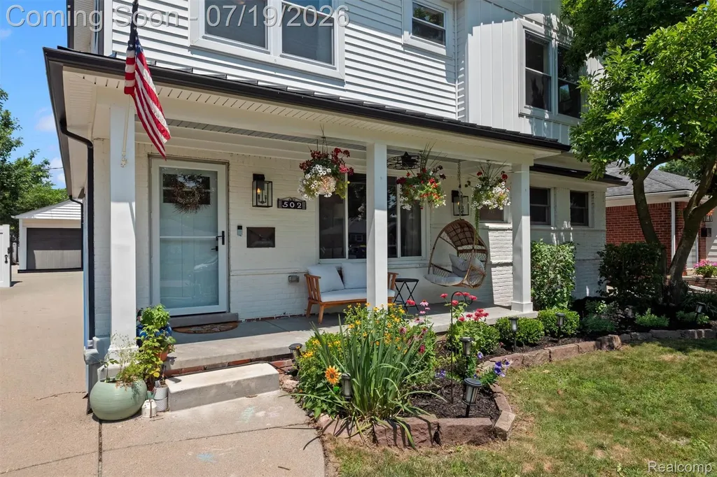 502 W Sunnybrook Drive Royal Oak City MI 48073