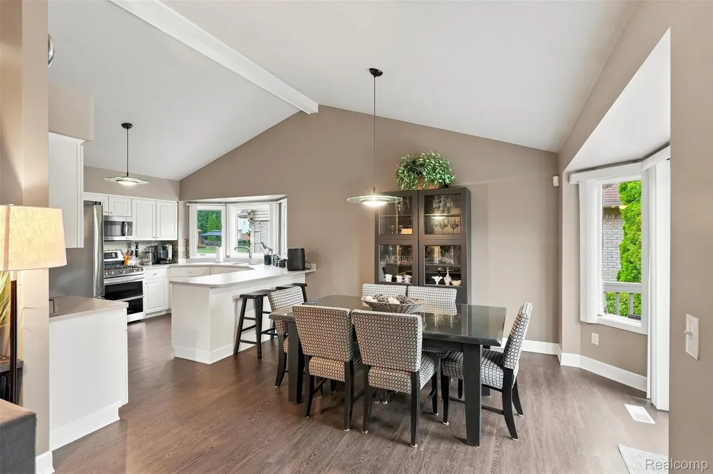 47676 Sandy Ridge Drive Macomb Township MI 48044