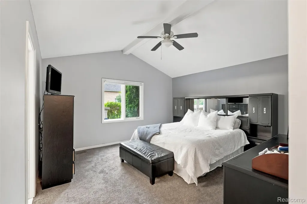 47676 Sandy Ridge Drive Macomb Township MI 48044