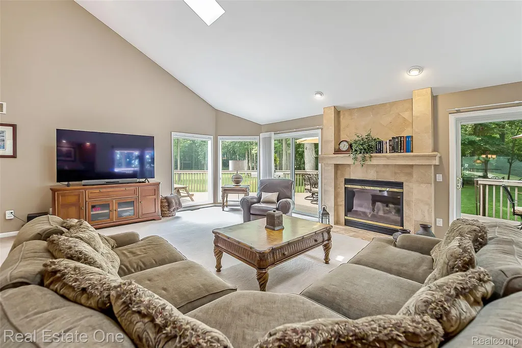 28625 Coyote Court Lyon Charter Township MI 48165