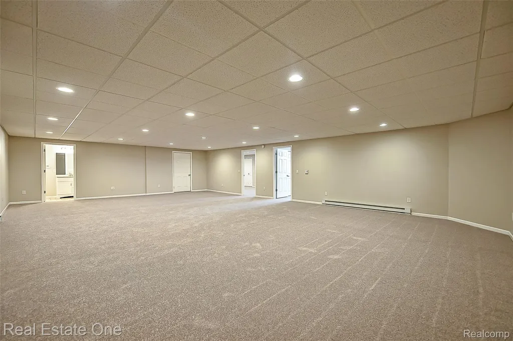 28625 Coyote Court Lyon Charter Township MI 48165
