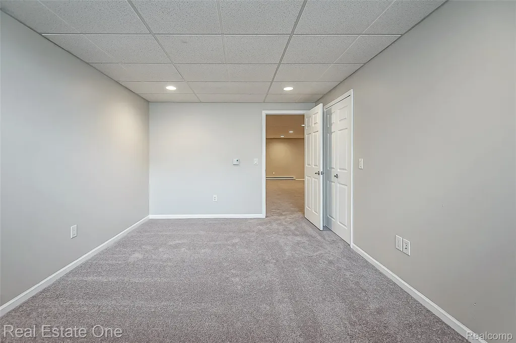 28625 Coyote Court Lyon Charter Township MI 48165