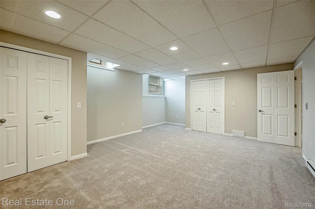 28625 Coyote Court Lyon Charter Township MI 48165