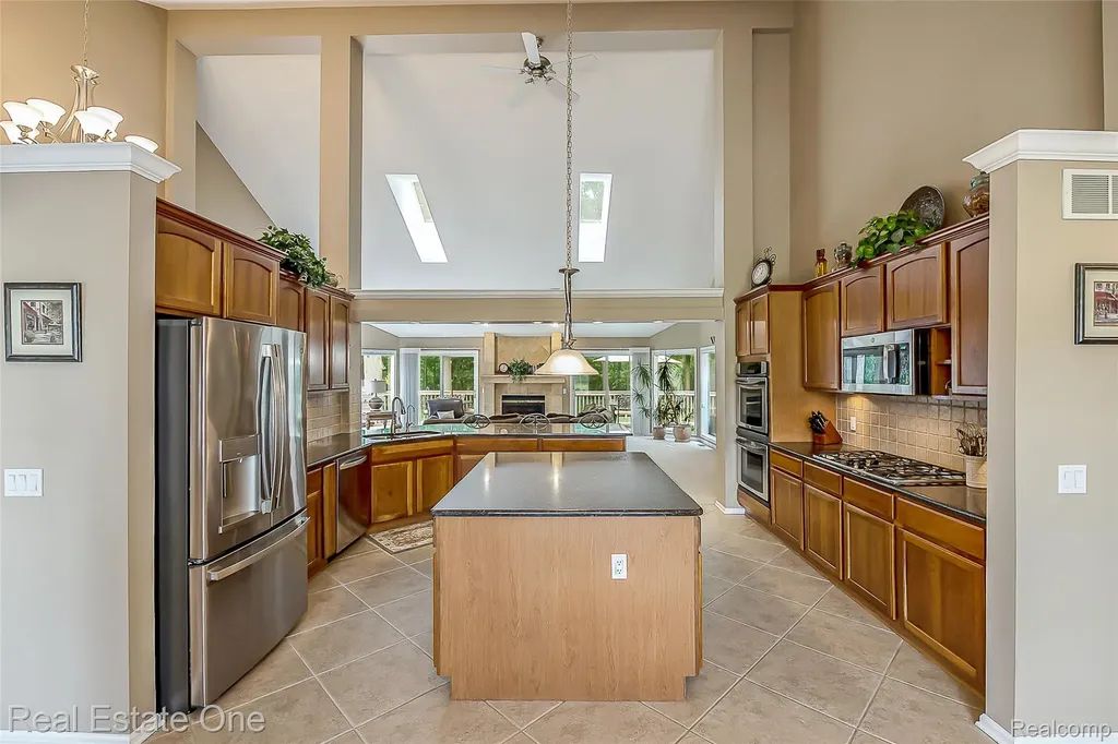 28625 Coyote Court Lyon Charter Township MI 48165