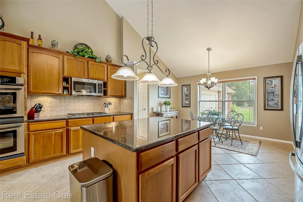 28625 Coyote Court Lyon Charter Township MI 48165