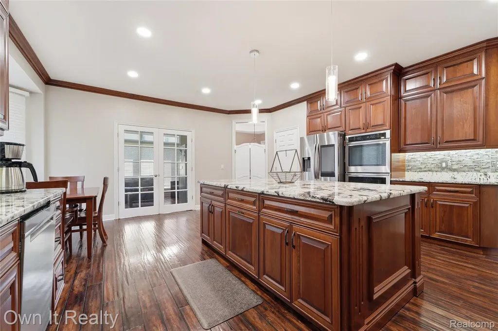 48280 Gladstone Road Canton Charter Township MI 48188