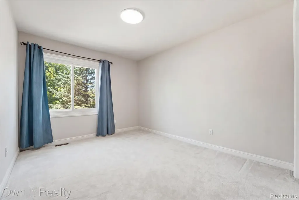 48280 Gladstone Road Canton Charter Township MI 48188