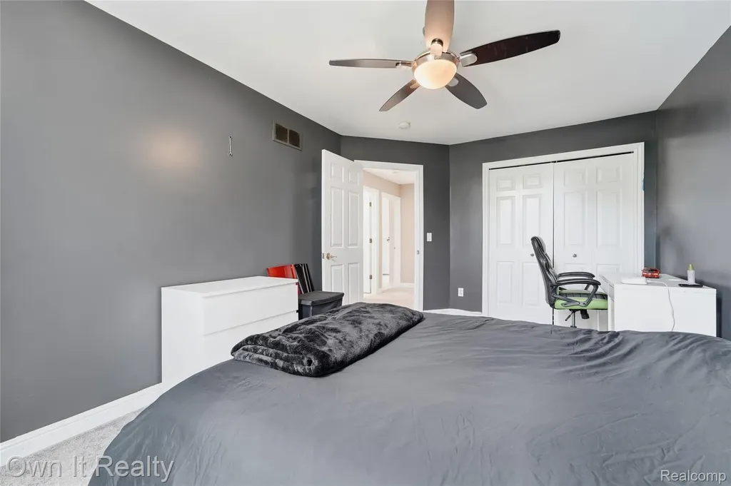 48280 Gladstone Road Canton Charter Township MI 48188