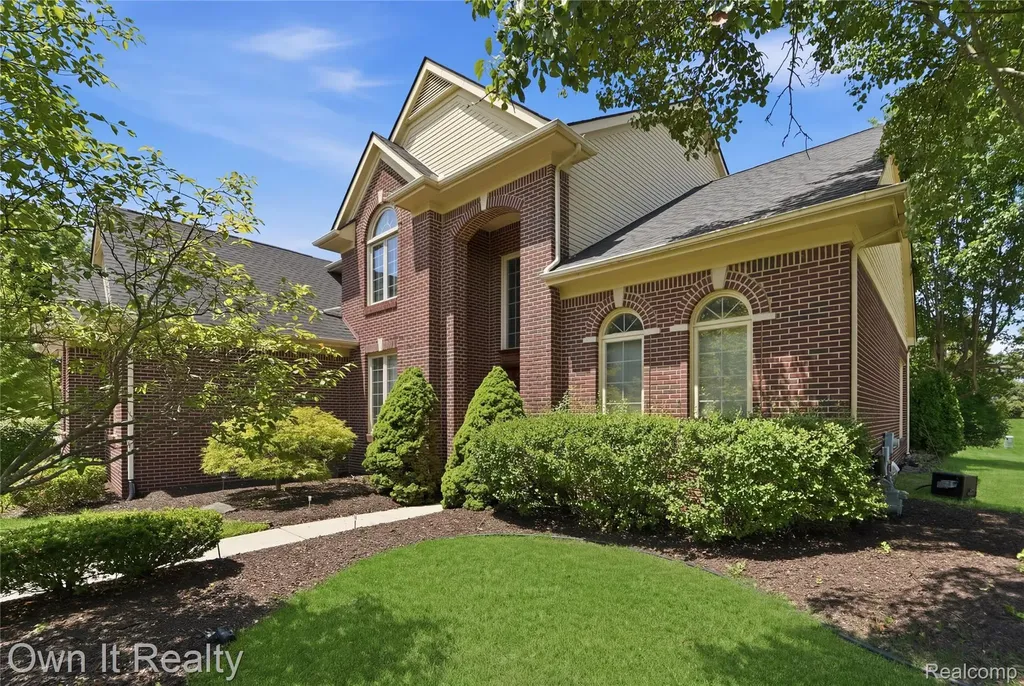 48280 Gladstone Road Canton Charter Township MI 48188