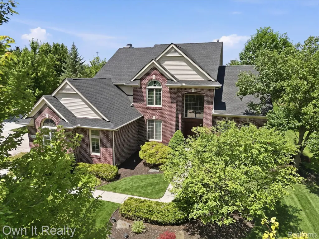48280 Gladstone Road Canton Charter Township MI 48188