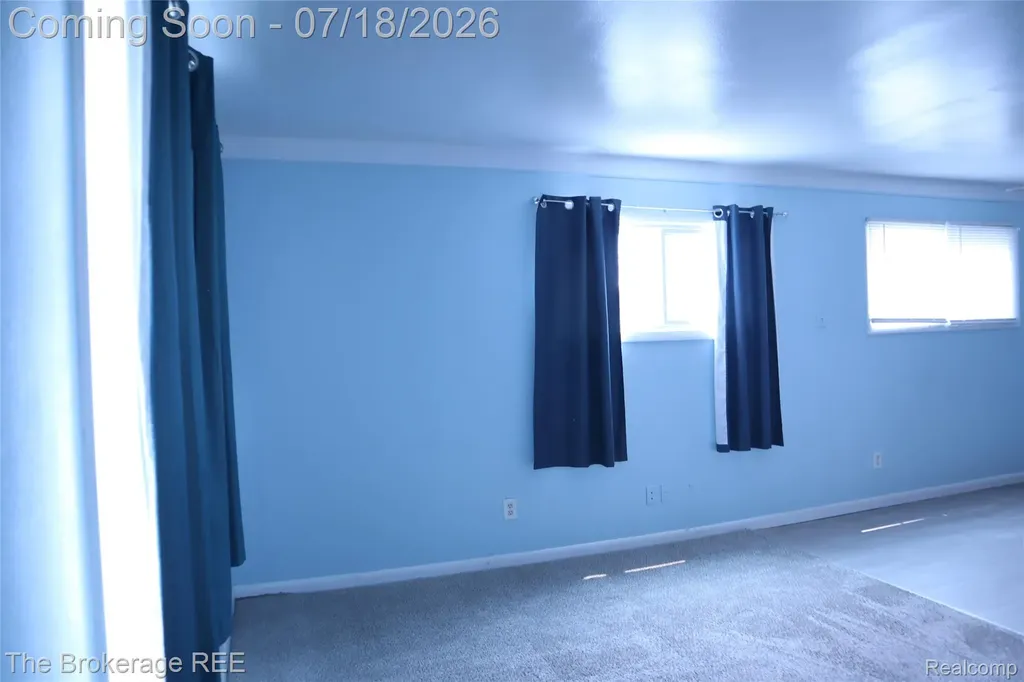 34861 John Street Wayne City MI 48184