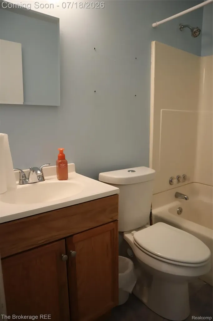 34861 John Street Wayne City MI 48184