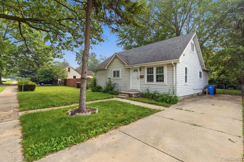 5852 Beech Daly Road Taylor City MI 48180