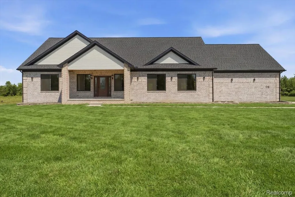 1546 Ashley Lane Berlin Township MI 48002