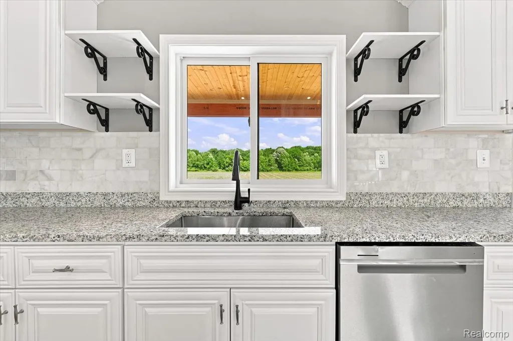 1546 Ashley Lane Berlin Township MI 48002