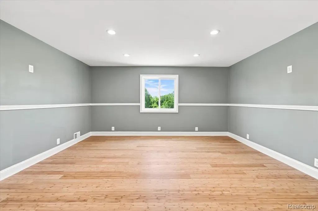 1546 Ashley Lane Berlin Township MI 48002