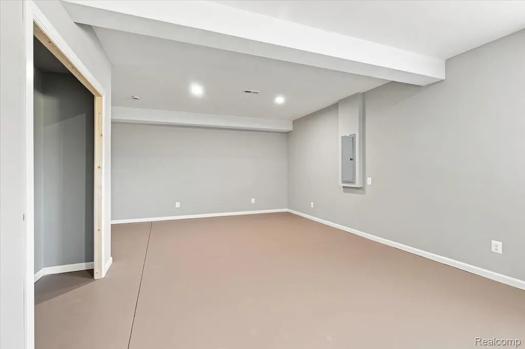 1546 Ashley Lane Berlin Township MI 48002