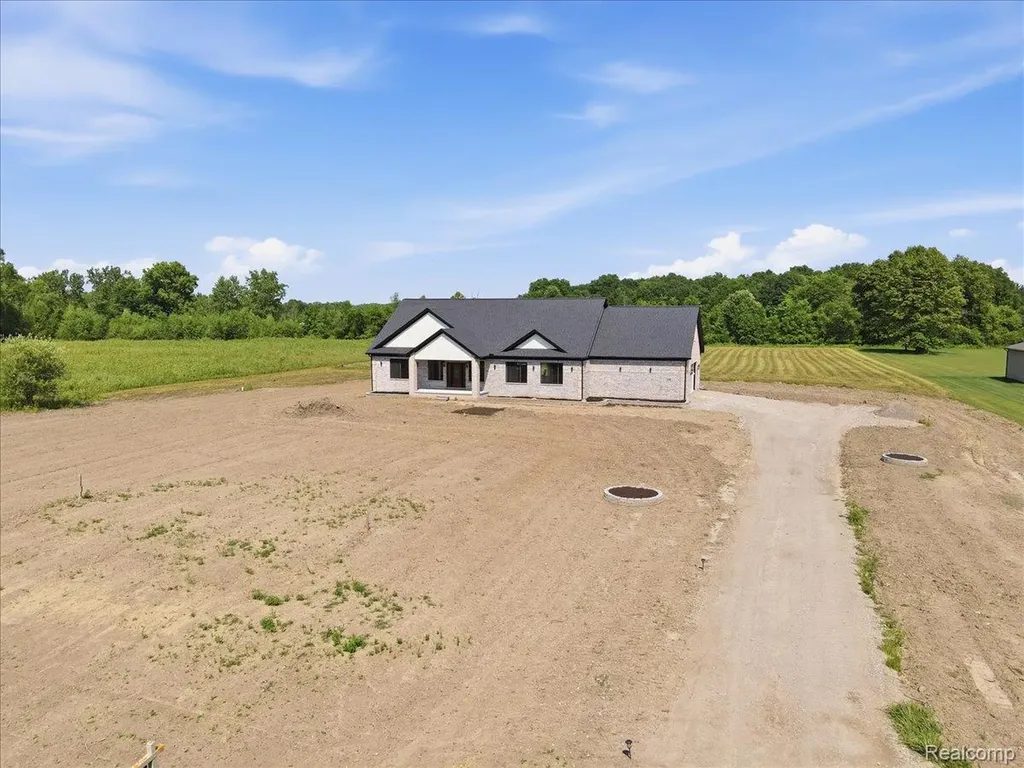1546 Ashley Lane Berlin Township MI 48002