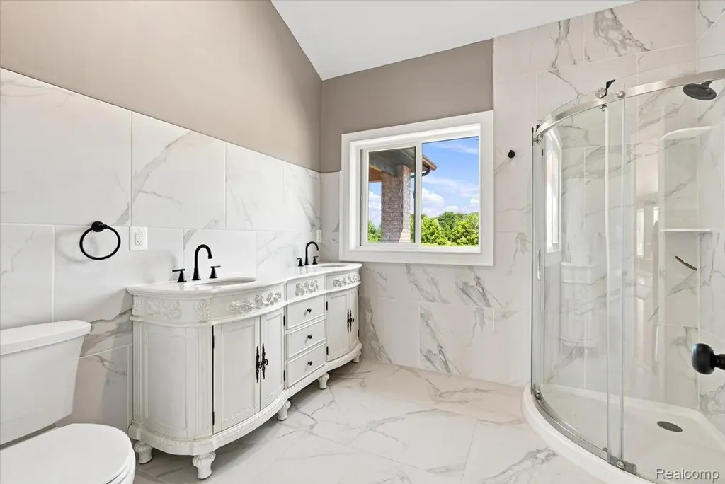 1546 Ashley Lane Berlin Township MI 48002