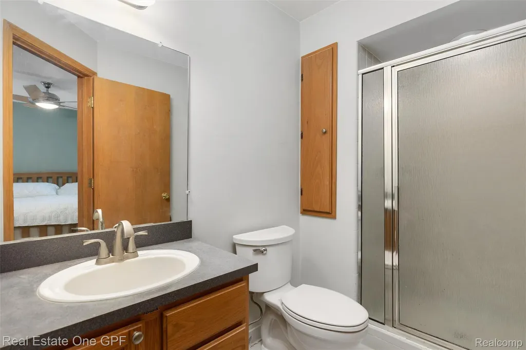39931 Brylor Court Clinton Charter Township MI 48038