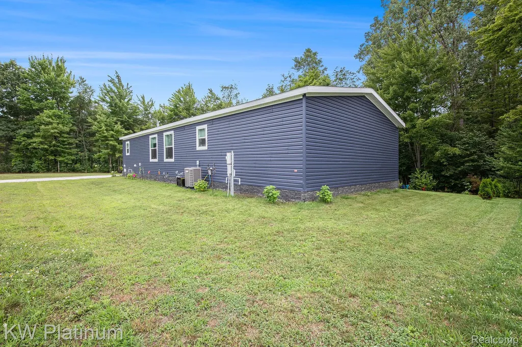6154 Birch Creek Court Kimball Township MI 48704
