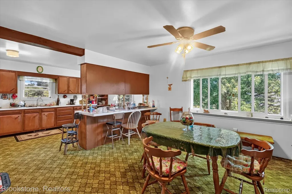 22025 Lakefield Road Lakefield Township MI 48637