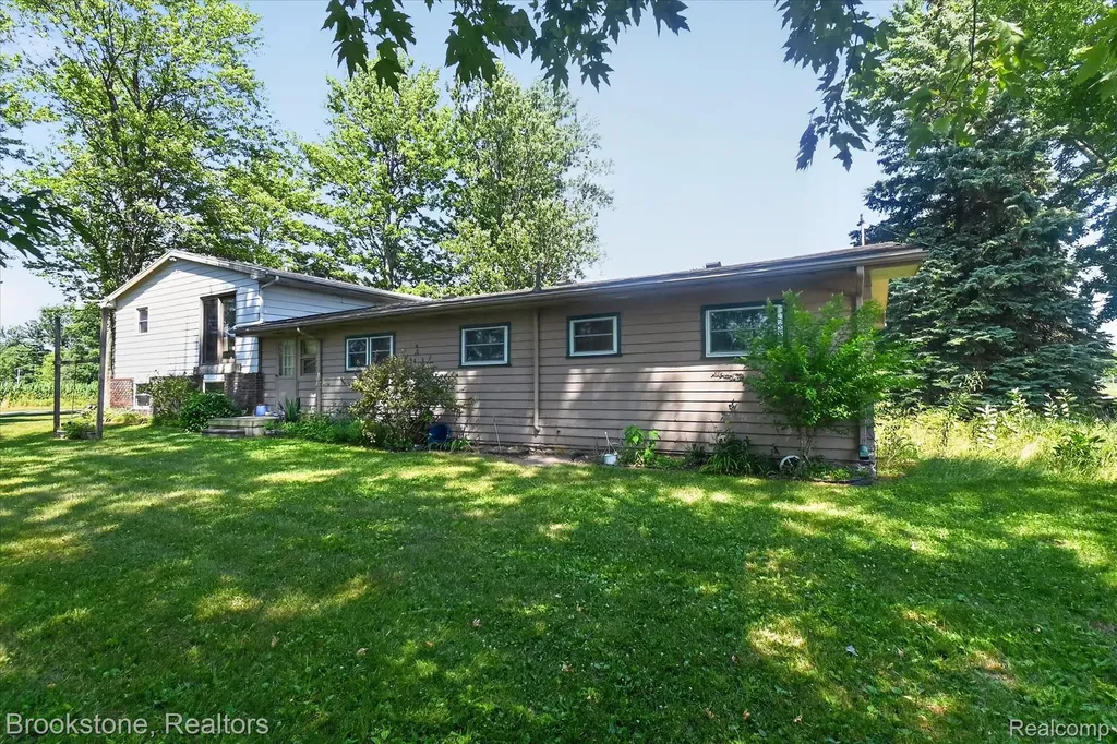 22025 Lakefield Road Lakefield Township MI 48637
