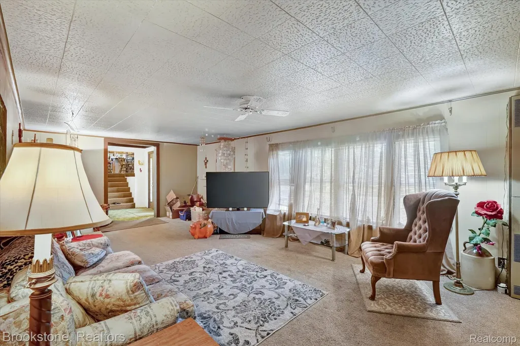 22025 Lakefield Road Lakefield Township MI 48637