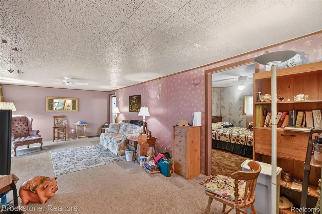 22025 Lakefield Road Lakefield Township MI 48637