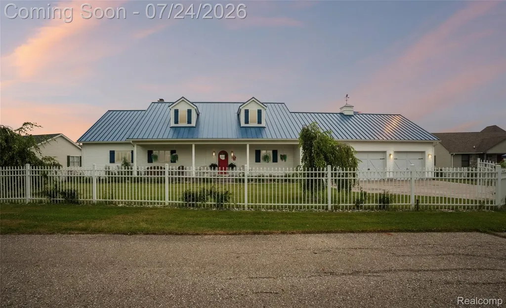 5110 Shorefront Lane Port Hope Village MI 48468