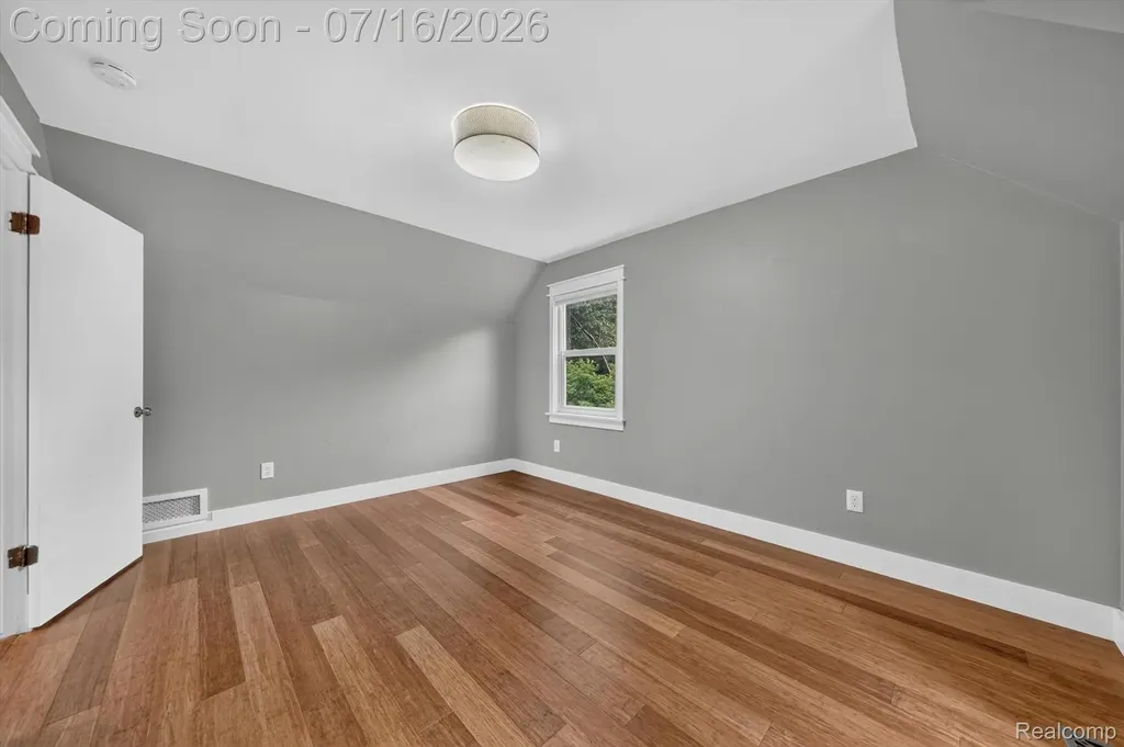 891 Devonshire Boulevard Brighton City MI 48116