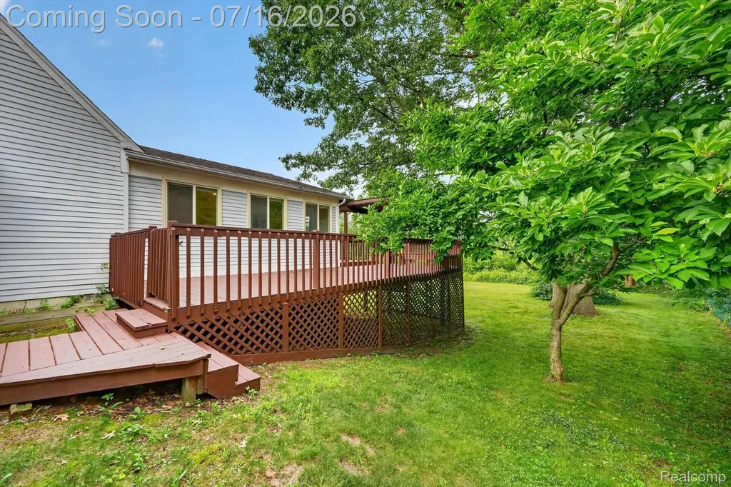 891 Devonshire Boulevard Brighton City MI 48116