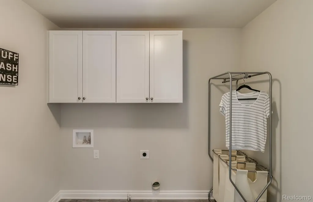 6439 Tarr Road Pittsfield Charter Township MI 48197
