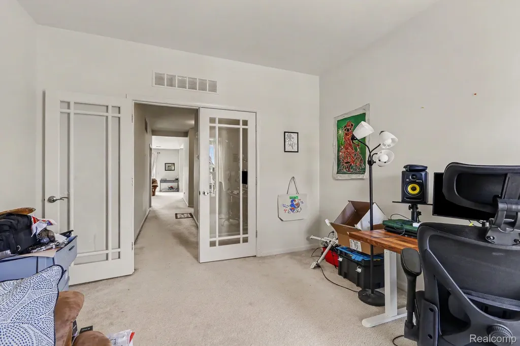 40489 Bay Harbor Lane Canton Charter Township MI 48188