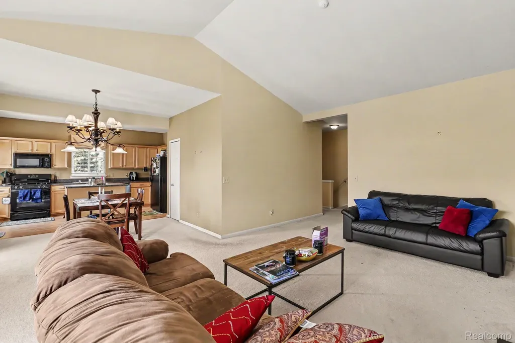 40489 Bay Harbor Lane Canton Charter Township MI 48188