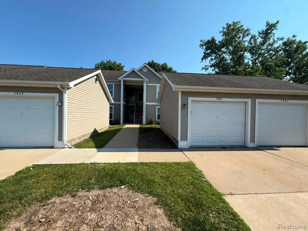 1421 Heatherwood Lane Ann Arbor City MI 48108