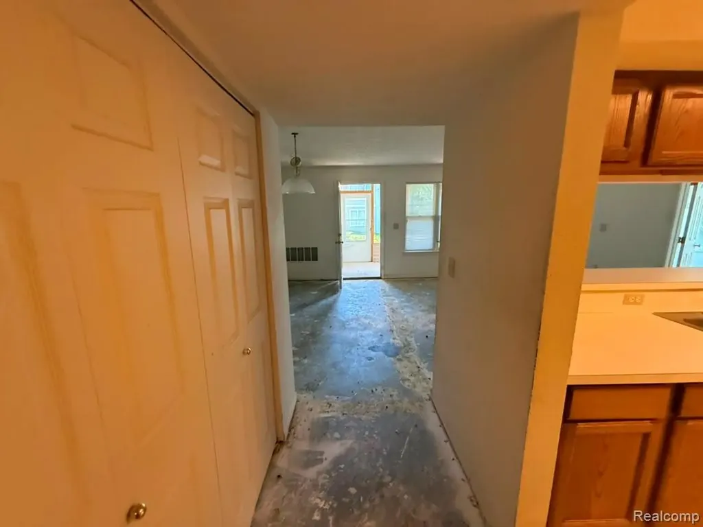 1421 Heatherwood Lane Ann Arbor City MI 48108