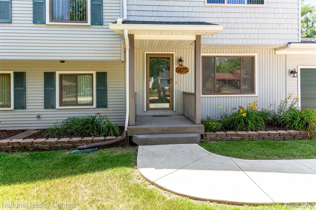 9175 Pennfield Avenue White Lake Charter Township MI 48386